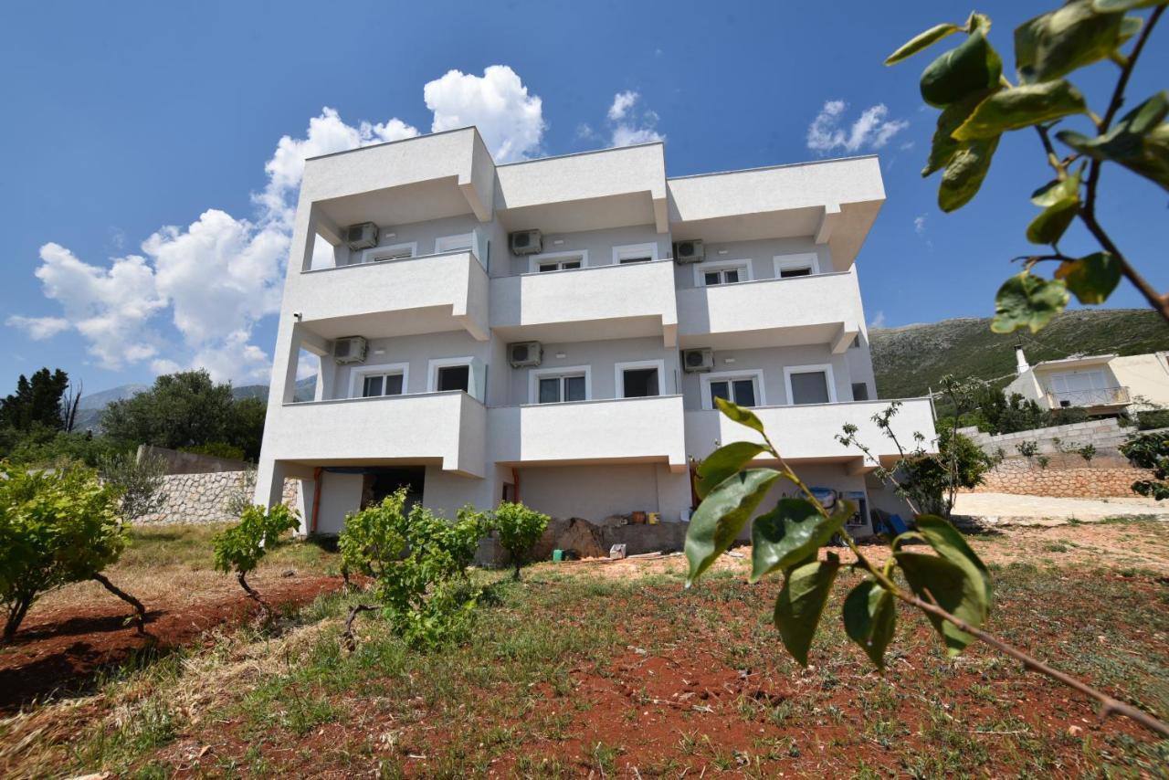 Dima Vista Hotel Dhermi Luaran gambar