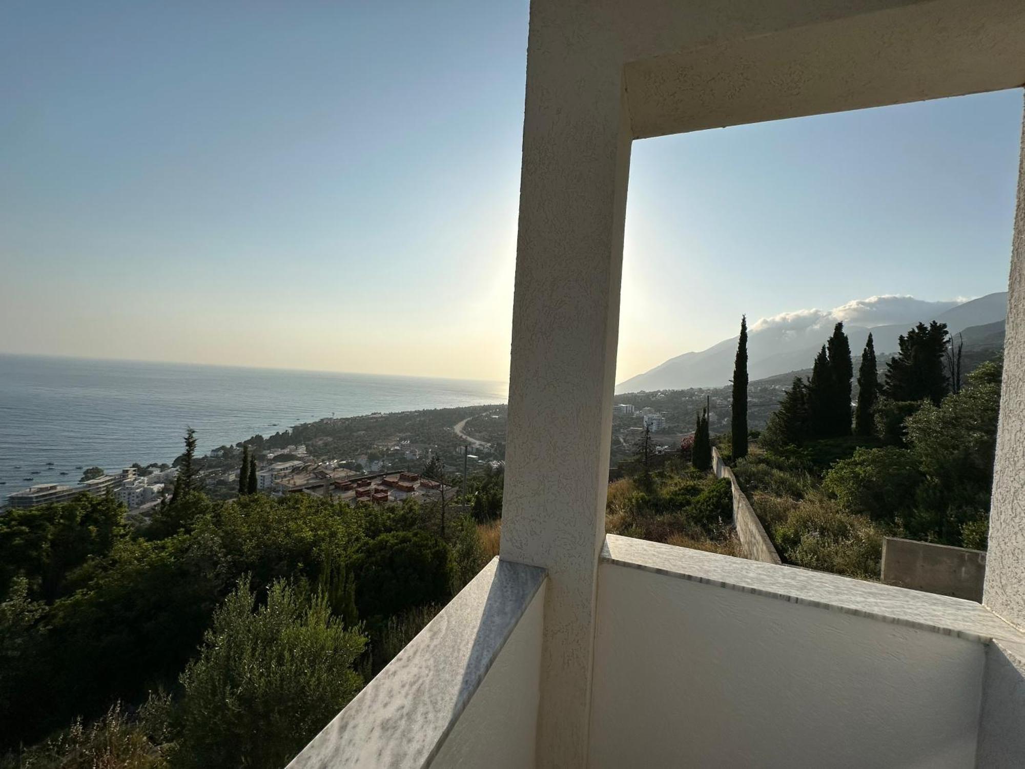 Dima Vista Hotel Dhermi Bilik gambar